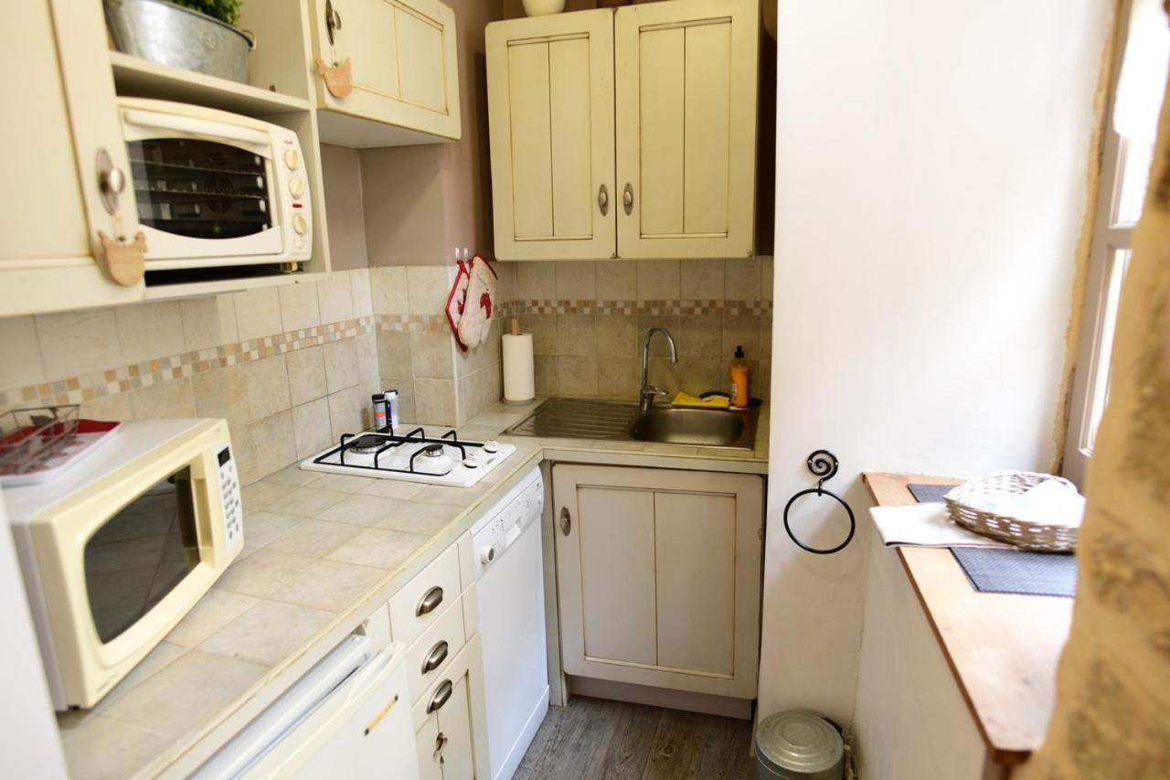 Walnut Apartment ซาร์ลา-ลา-กาเนดา ภายนอก รูปภาพ